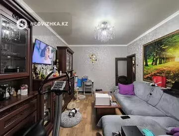 2-комнатная квартира, этаж 4 из 5, 55 м²