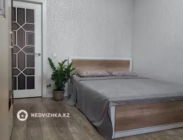2-комнатная квартира, этаж 2 из 5, 42 м²
