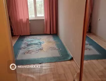 1-комнатная квартира, этаж 3 из 5, 14 м²