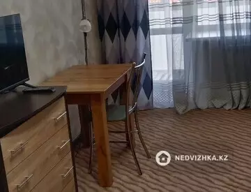 1-комнатная квартира, этаж 3 из 9, 42 м²