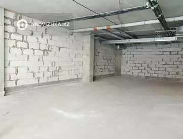 Офис, Магазин и др., этаж 1 из 11, 169 м²