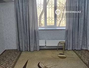 1-комнатная квартира, этаж 1 из 5, 32 м²