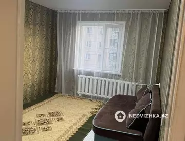 2-комнатная квартира, этаж 4 из 5, 36 м²
