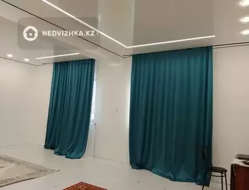 3-комнатный дом, 6 соток, 210 м²
