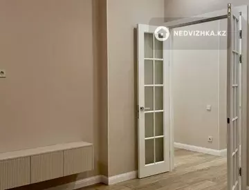 2-комнатная квартира, этаж 19 из 22, 54 м², На длительный срок