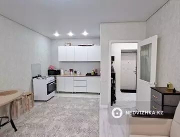 2-комнатная квартира, этаж 8 из 12, 46 м²