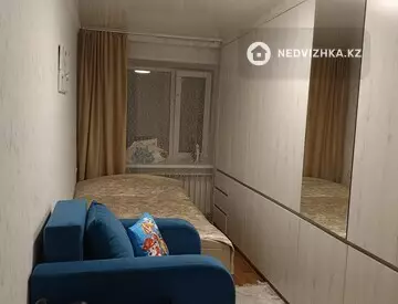 2-комнатная квартира, этаж 4 из 5, 44 м²