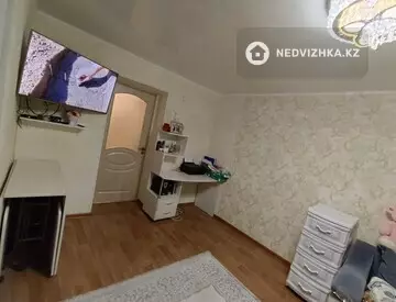 2-комнатная квартира, этаж 4 из 5, 44 м²