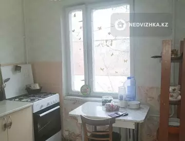 2-комнатная квартира, этаж 4 из 5, 44 м²
