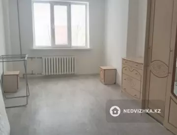 2-комнатная квартира, этаж 3 из 9, 65 м²