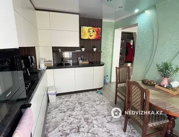 2-комнатная квартира, этаж 1 из 9, 51 м²