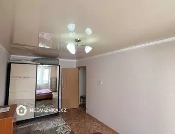 2-комнатная квартира, этаж 1 из 9, 52 м²