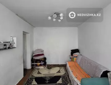 1-комнатная квартира, этаж 4 из 4, 28 м²