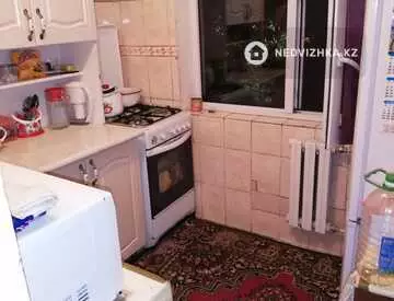 1-комнатная квартира, этаж 4 из 5, 32 м²