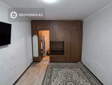 1-комнатная квартира, этаж 5 из 5, 17 м²