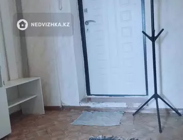 2-комнатная квартира, этаж 4 из 5, 46 м²