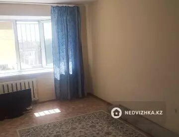 2-комнатная квартира, этаж 4 из 5, 46 м²