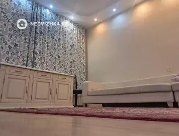 2-комнатная квартира, этаж 1 из 3, 51 м², На длительный срок