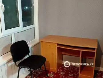 2-комнатная квартира, этаж 3 из 4, 62 м², На длительный срок