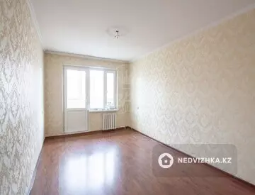 3-комнатная квартира, этаж 3 из 5, 62 м²
