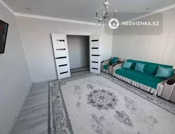 2-комнатная квартира, этаж 8 из 9, 61 м²
