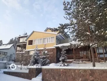 4-комнатная дача, 9 соток, 147 м²