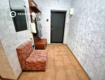 2-комнатная квартира, этаж 3 из 9, 73 м²