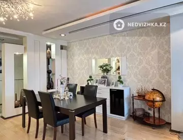 4-комнатная квартира, этаж 5 из 14, 155 м²