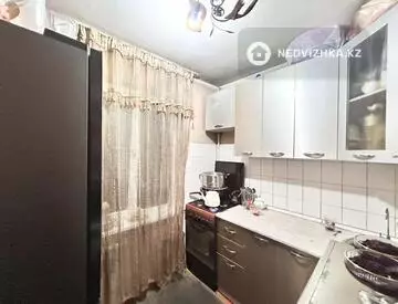3-комнатная квартира, этаж 3 из 4, 63 м²