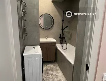 3-комнатная квартира, этаж 11 из 12, 75 м², На длительный срок