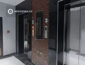 2-комнатная квартира, этаж 9 из 13, 70 м²