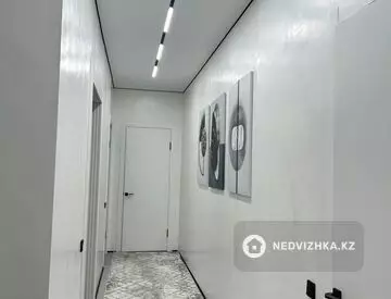 3-комнатная квартира, этаж 14 из 18, 90 м²