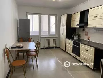 2-комнатная квартира, этаж 12 из 16, 98 м²