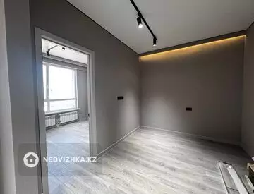 2-комнатная квартира, этаж 16 из 16, 38 м²