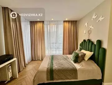 4-комнатная квартира, этаж 4 из 14, 122 м²