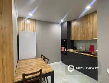 2-комнатная квартира, этаж 9 из 13, 70 м²