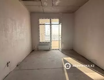 3-комнатная квартира, этаж 2 из 16, 76 м²