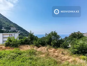 3-комнатная квартира, этаж 2 из 4, 61 м²