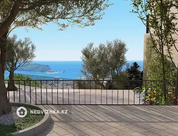 4-комнатный дом, 2 соток, 262 м²