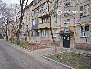 3-комнатная квартира, этаж 2 из 4, 62 м²