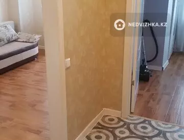 2-комнатная квартира, этаж 11 из 13, 40 м², На длительный срок