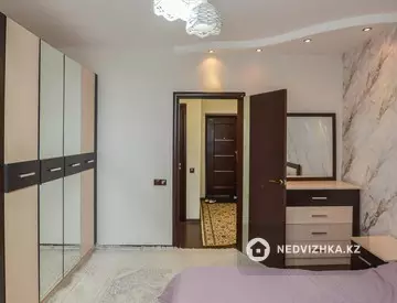 2-комнатная квартира, этаж 16 из 17, 66 м²