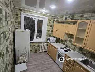 2-комнатная квартира, этаж 10 из 10, 62 м²