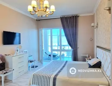 3-комнатная квартира, этаж 42 из 43, 133 м²