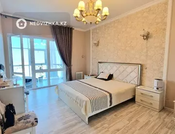 3-комнатная квартира, этаж 42 из 43, 133 м²