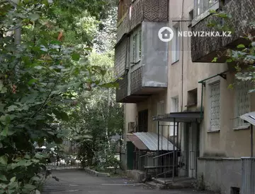 2-комнатная квартира, этаж 1 из 5, 52 м²