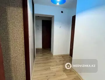 2-комнатная квартира, этаж 1 из 9, 51 м²