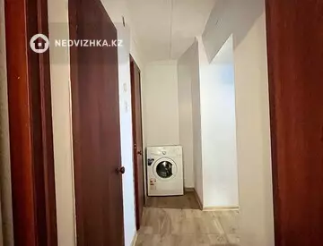 2-комнатная квартира, этаж 1 из 9, 51 м²