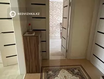 4-комнатная квартира, этаж 3 из 5, 74 м²