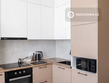 2-комнатная квартира, этаж 9 из 12, 52 м²